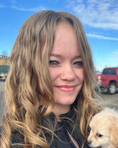 Chloe Hickman vermist sinds 25 september 2024 van Yakima, WA Chloe Hickman vermist sinds 25 september 2024 van Yakima, WA
