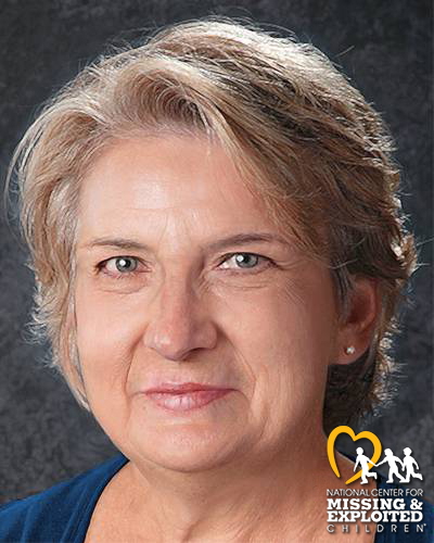 Diane White vermist sinds 6 mei 1959 van Phoenix, AZ Diane White vermist sinds 6 mei 1959 van Phoenix, AZ