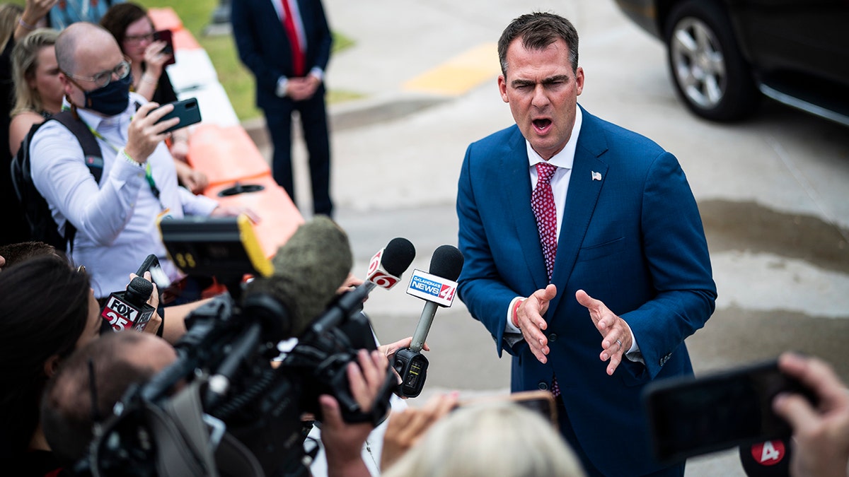 Een foto van Kevin Stitt