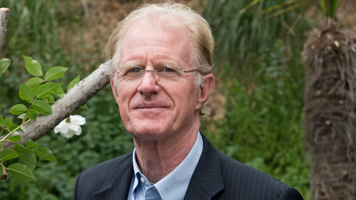 Close-up Ed Begley Jr