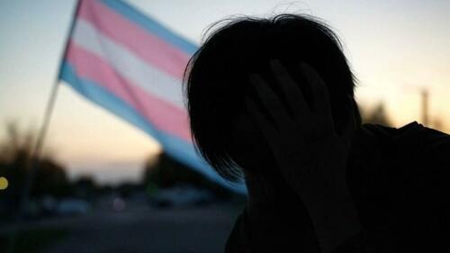 Democraten willen dat 'misgendering' en 'deadnaming' als kindermisbruik worden beschouwd