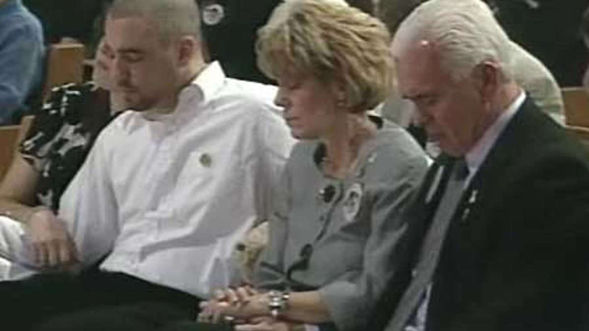 george en cindy anthony bij herdenking voor caylee