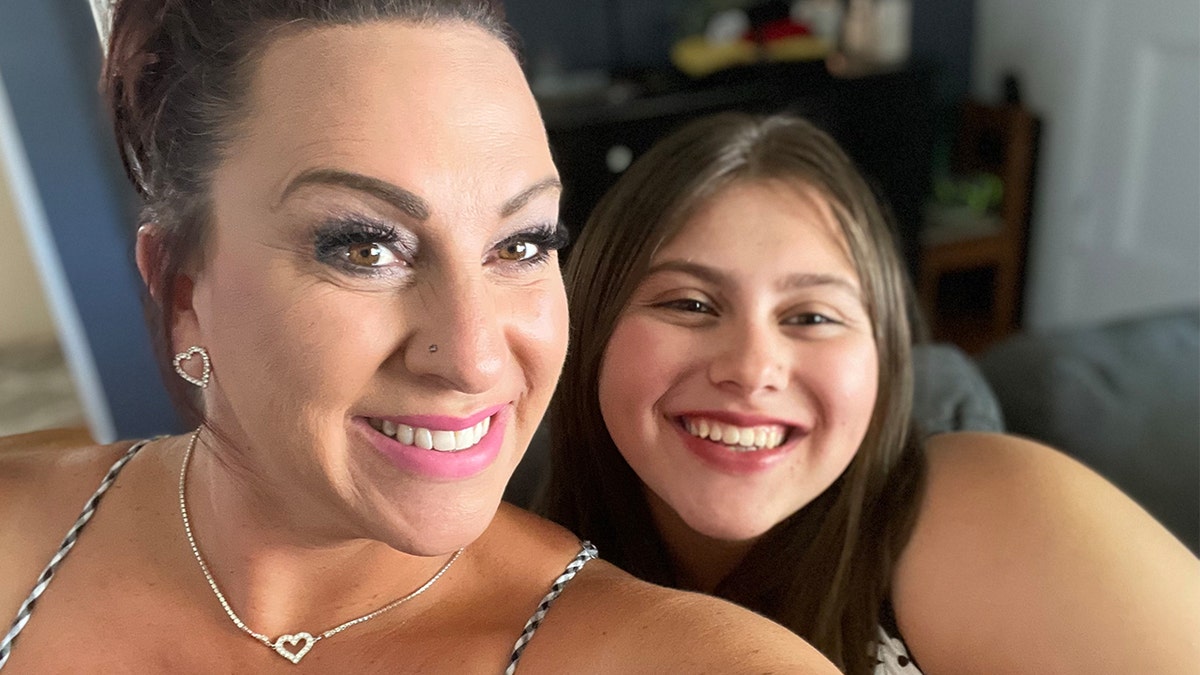 Jessica Konen en haar dochter Alicia.