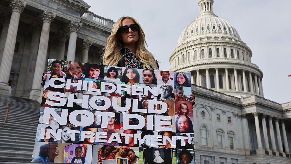 Paris Hilton op Capitol Hill