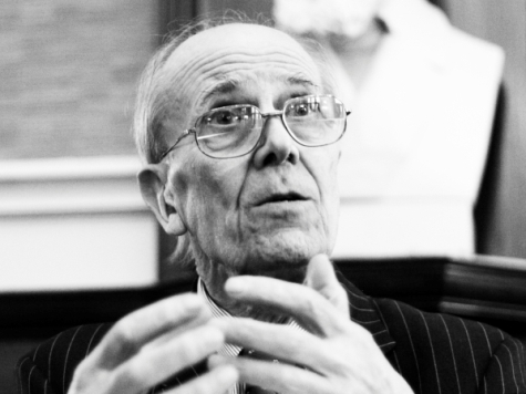 Er is 'misschien' een doofpotaffaire van kindermisbruik geweest, zegt Lord Tebbit