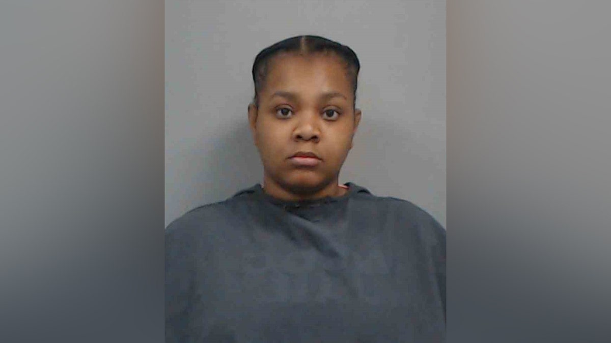 Onbeperkte Welvaart Kinderopvang lerares Ericka Jones, 27