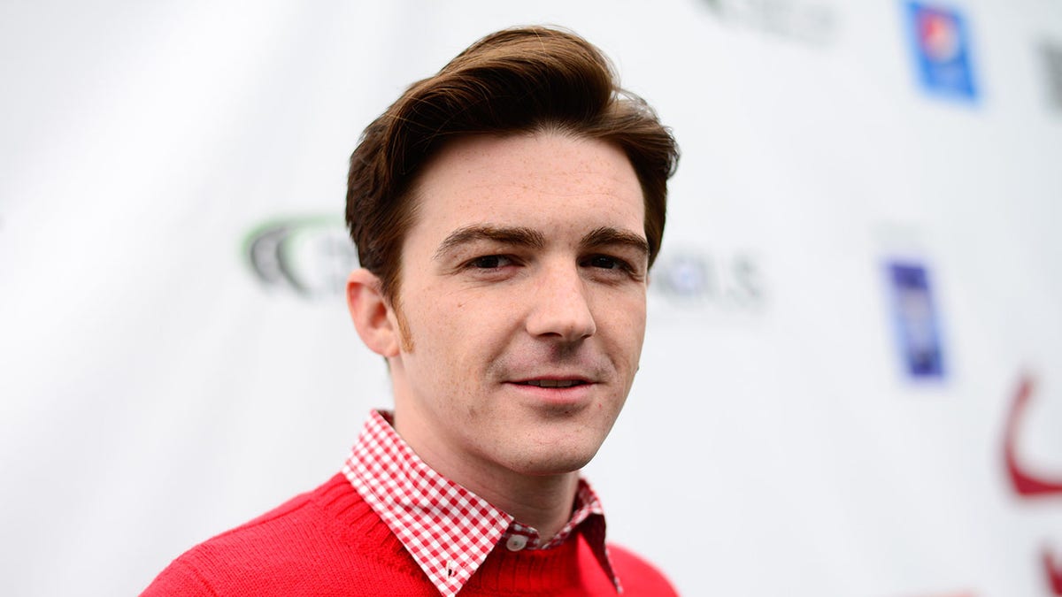 Close-up van Drake Bell